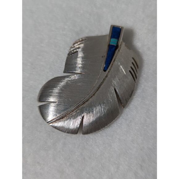 Michael Kirk Designs Lapis lazuli and Turquoise SS Leaf pattern pin/pendant - Picture 4 of 9